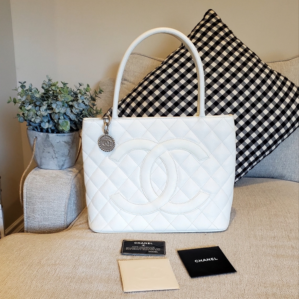 Authentic Chanel white caviar medallion purse